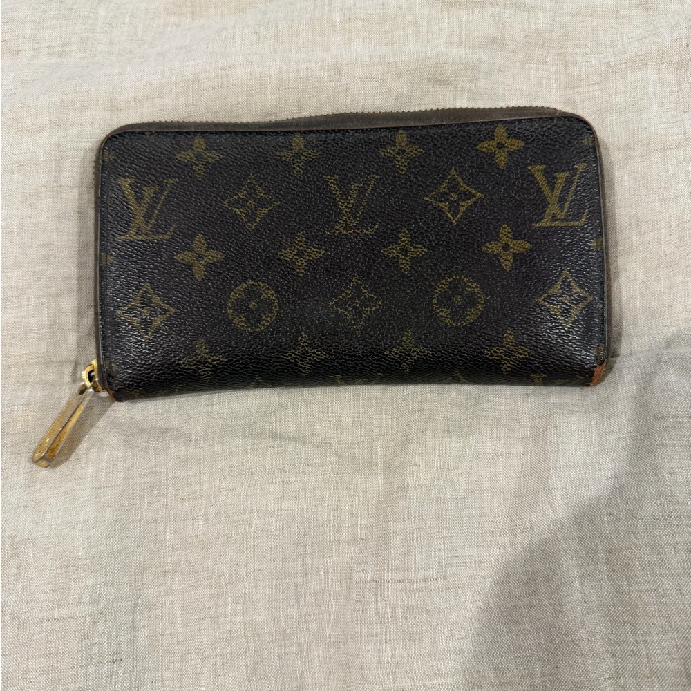 Louis Vuitton Monogram Wallet